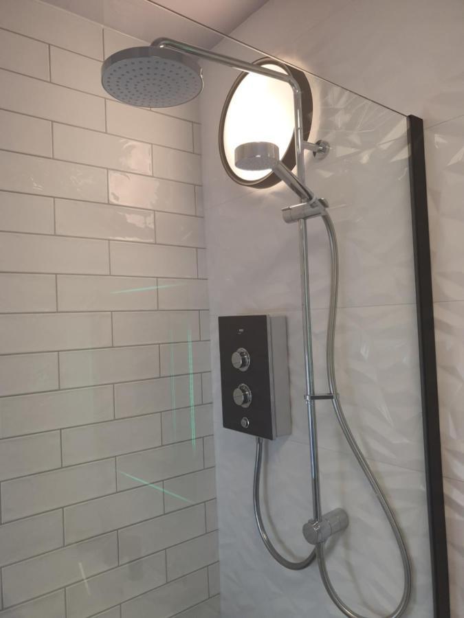 River View Apartment Suite Корк Экстерьер фото